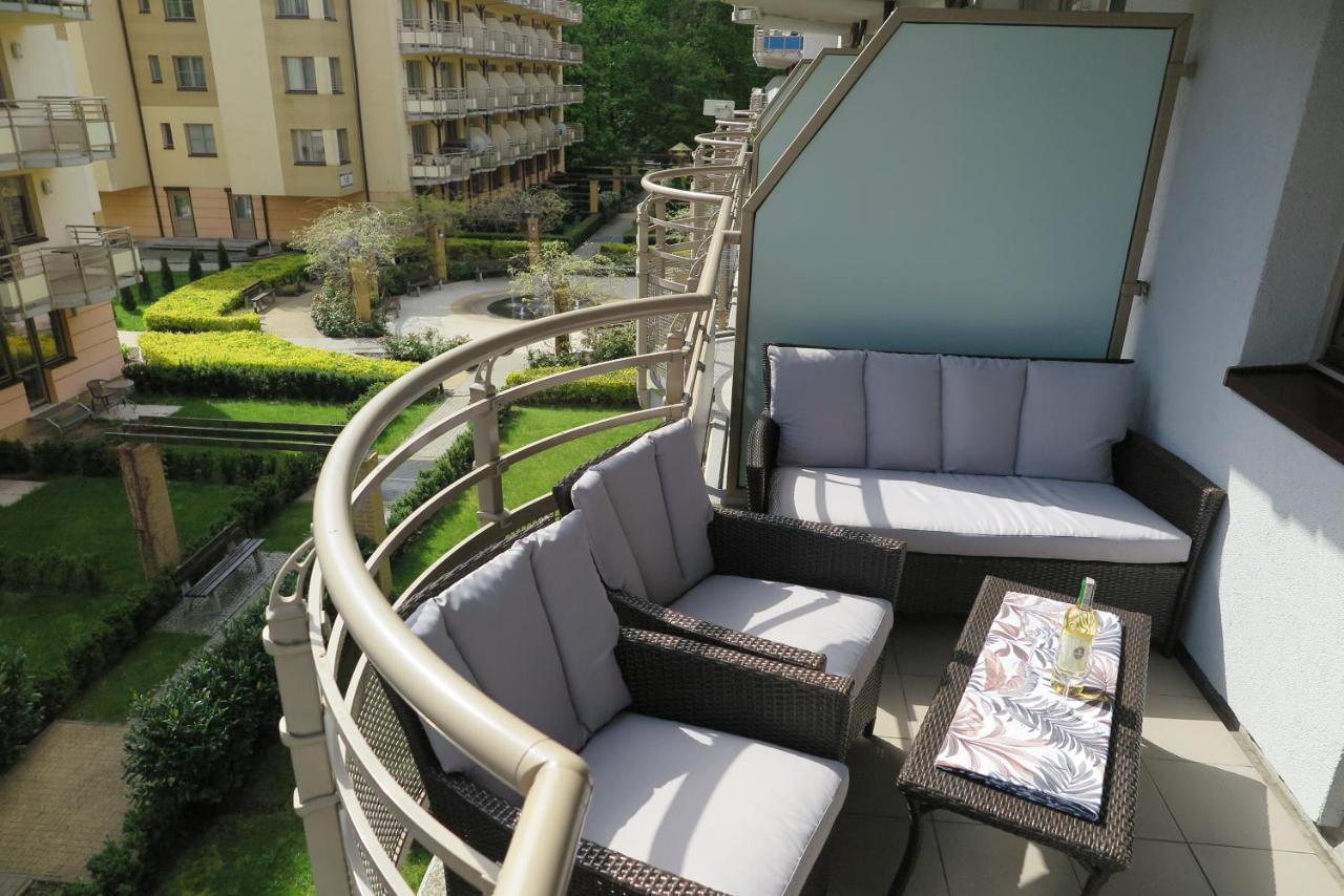 Apartament Opal Zdrojowa 300M Do Morza Apartamento Świnoujście Exterior foto